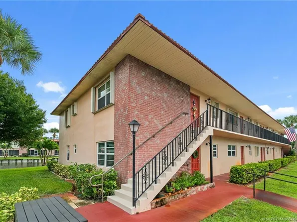 1901 SW Palm City Rd APT A, Stuart, FL 34994