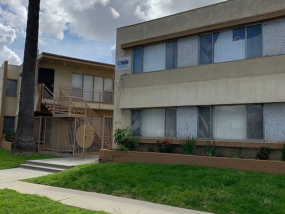 2nd image of 2936 W El Segundo Blvd Unit 12