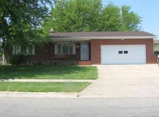 1505 11th Ave, Dodge City, KS 67801