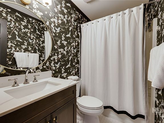 5th image of 320 Saint Ives Way