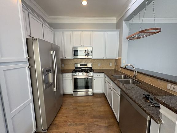 4th image of 5954 Kansas St
