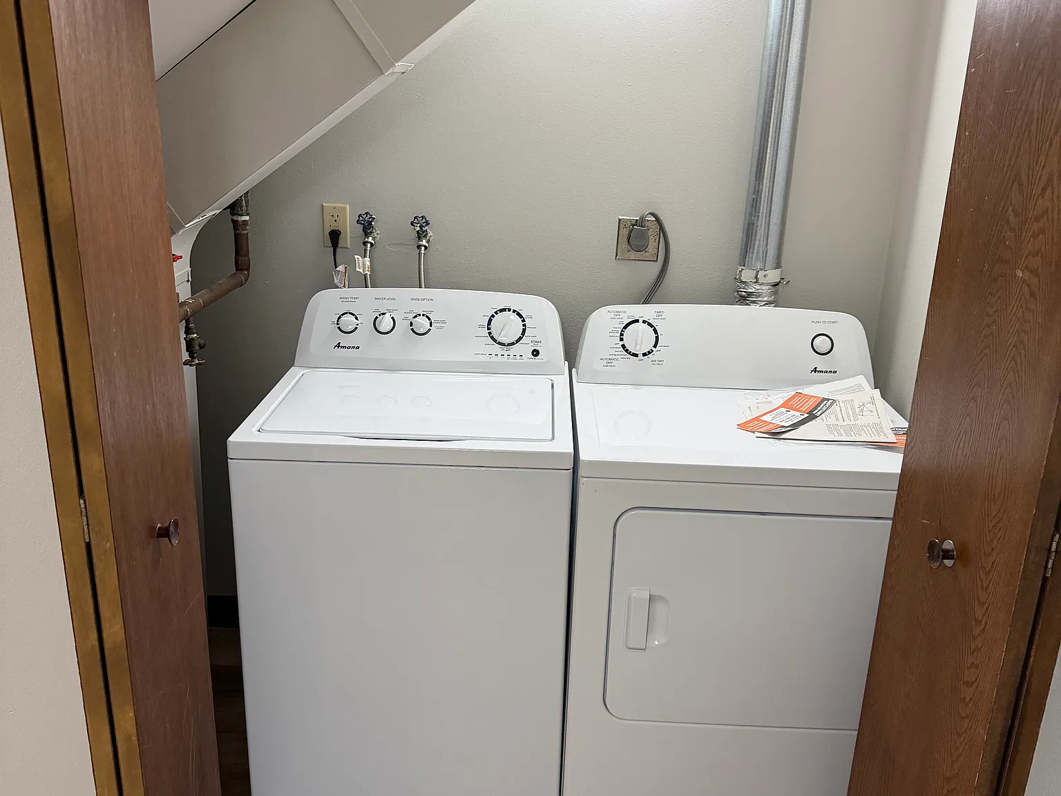 2 bed, 800 sqft, $1,045 — Photo 4