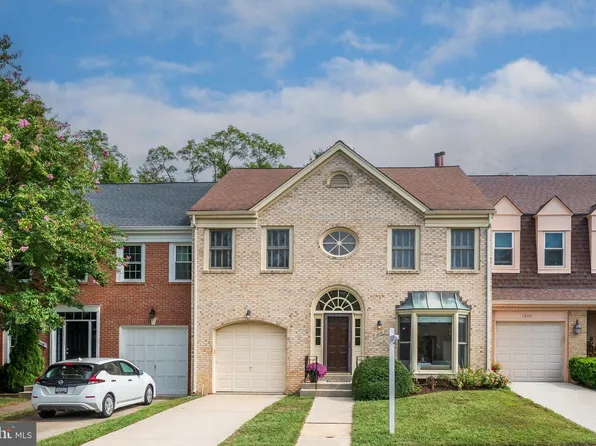 12113 Gatewater Dr, Rockville, MD 20854