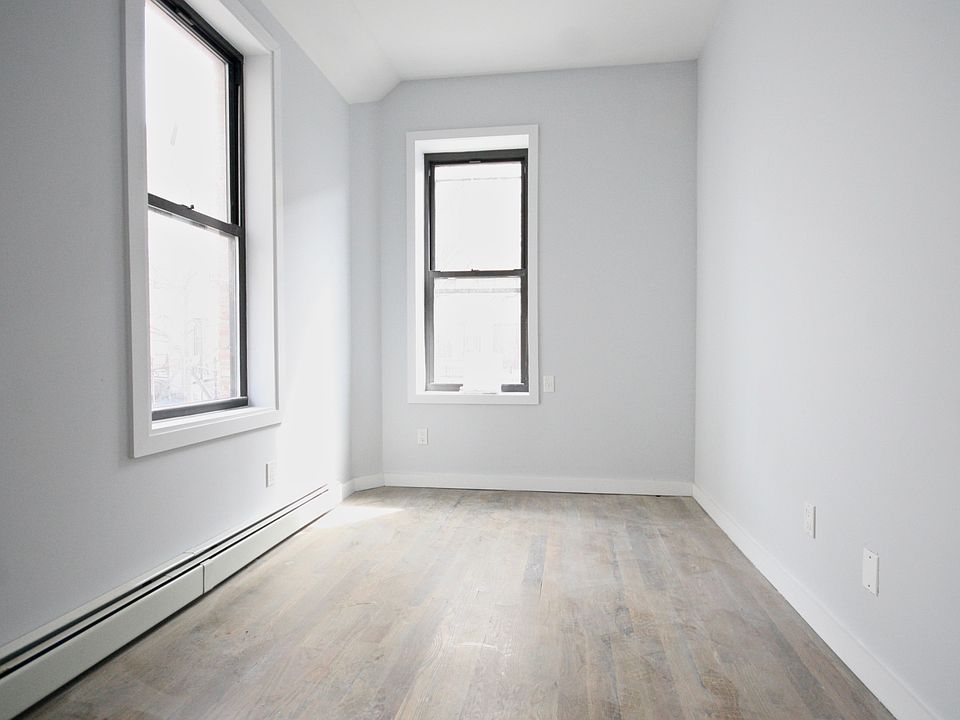 2nd image of 321 Eldert St #3F