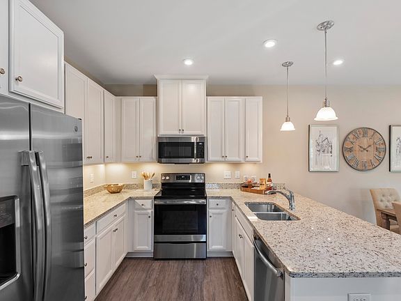 4th image of 228 Pryor Dr Lot 56D