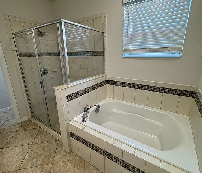 12250 Blue Pacific Dr — Photo 17