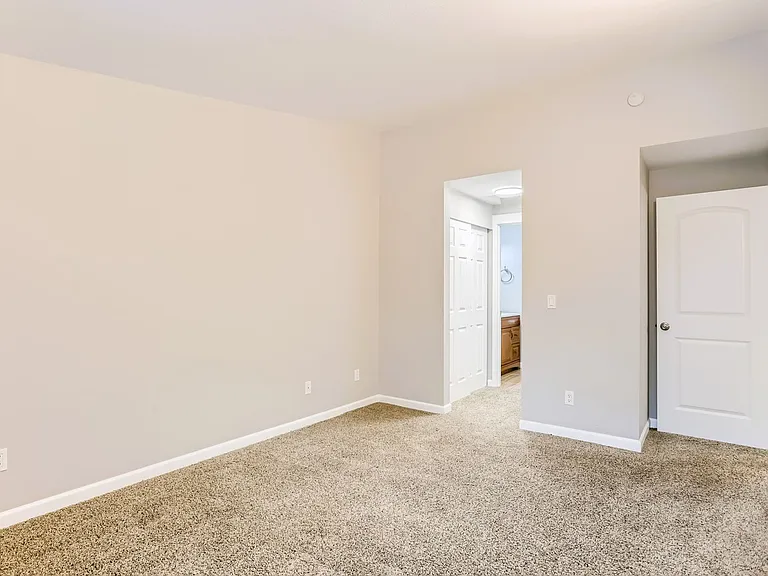 14715 SE 24th St #204 — Photo 15