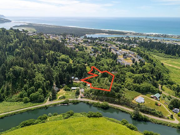3rd image of Tl 200 Reddekopp Rd