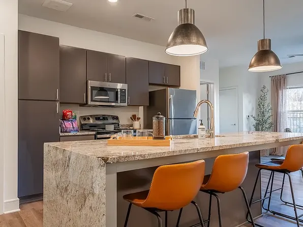 5 Row Apartments