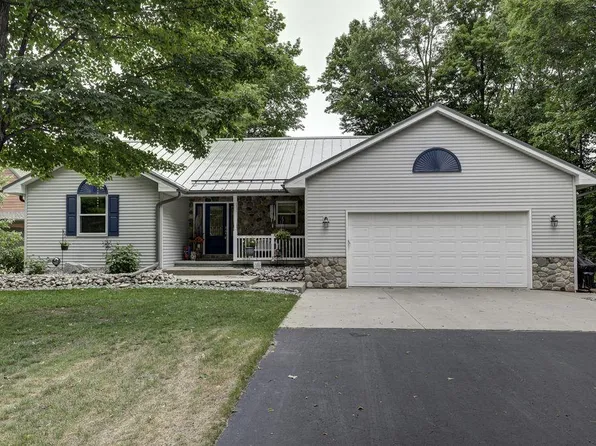 17586 Little Ireland Ln, Townsend, WI 54175
