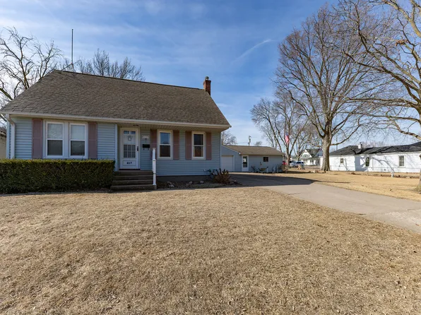 617 3rd Ave, Camanche, IA 52730