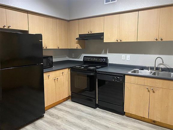2nd image of 520 S Armenia Ave Unit 1228