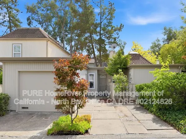 1951 Knolls Dr, Santa Rosa, CA 95405