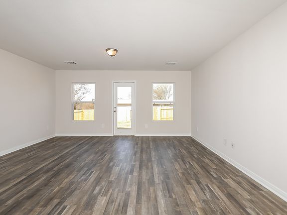3rd image of 14187 Green Wing Cir