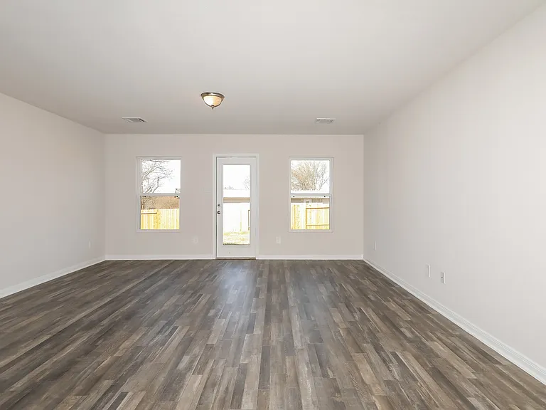 14208 Harlequine Dr — Photo 3