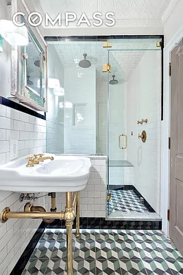 Rented by Compass | media 16