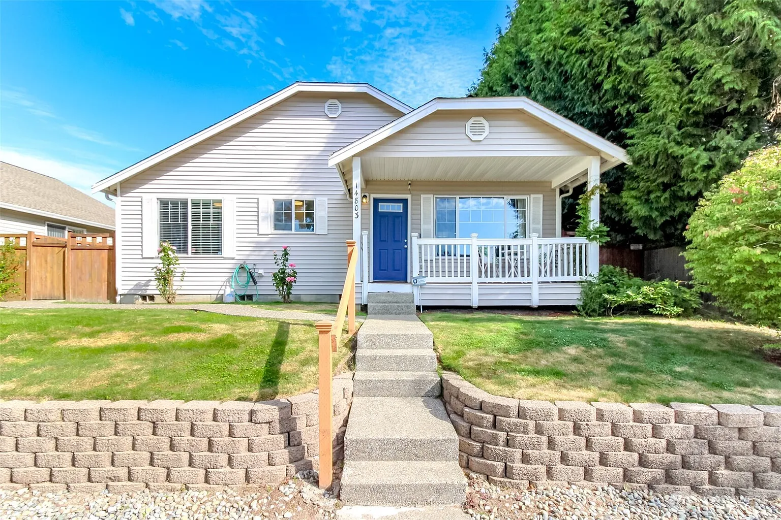 14803 Rivergrove Drive E photo 1