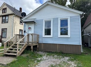 502 W 54th St, Ashtabula, OH 44004
