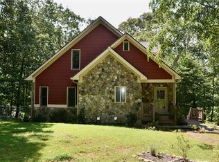 636 Sunset Cliff Dr, Jasper, GA 30143