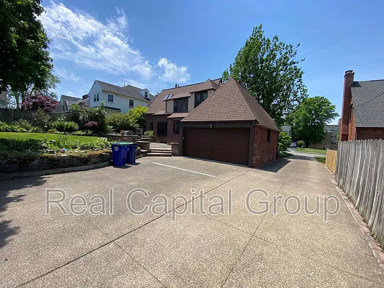 54 Washington Hwy — Photo 3
