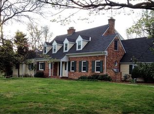 11000 Dobbins Dr, Rockville, MD 20854