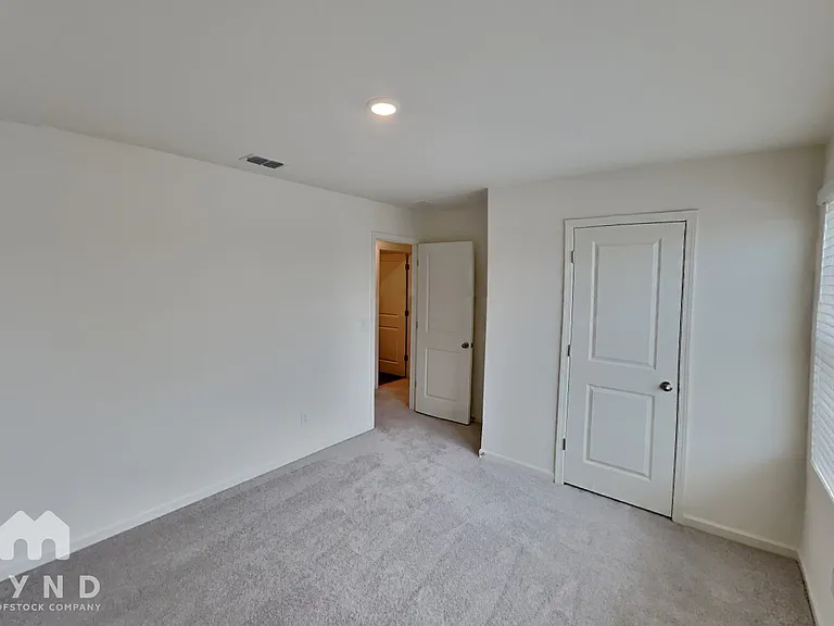 121 Maison Dr — Photo 15