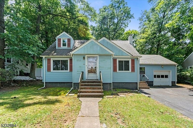 1st image of 33 Mckinley Ave
