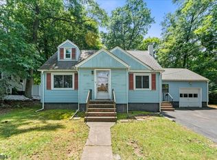 33 McKinley Ave, Westwood, NJ 07675