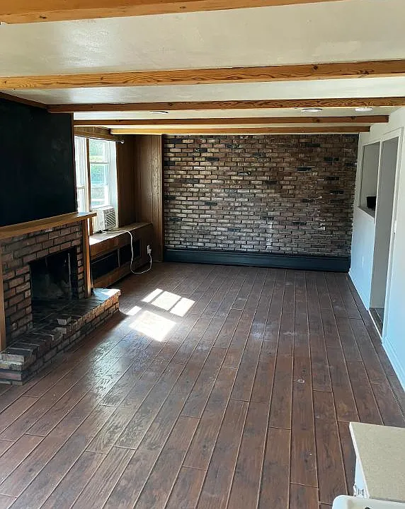 31 Hillside Ave #2