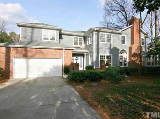 111 Greensview Dr, Cary, NC 27518