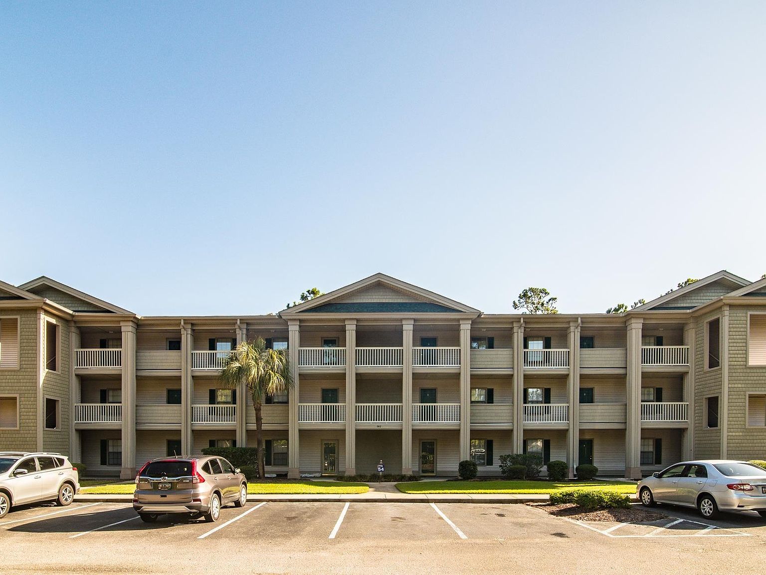 562 Blue Stem Dr. #54d