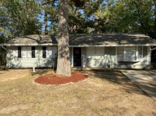 432 Queen Theresa Ln, Jackson, MS 39209