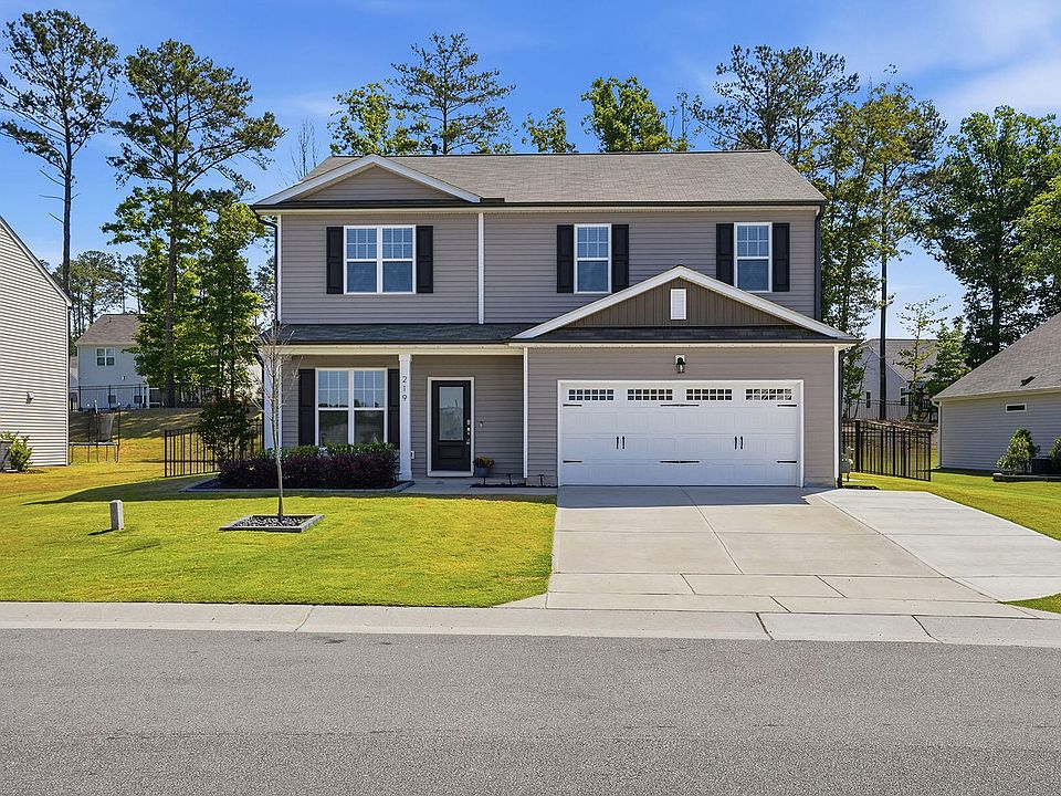 1st image of 219 Albereto Dr
