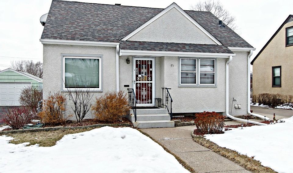 1st image of 359 Rose Ave E