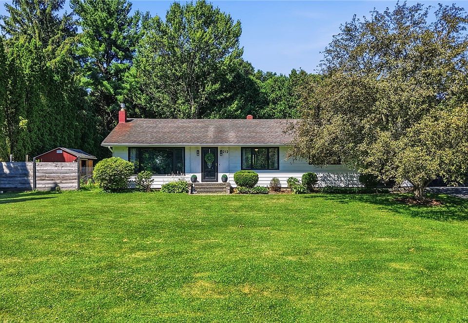 1st image of 212 Dubois Rd