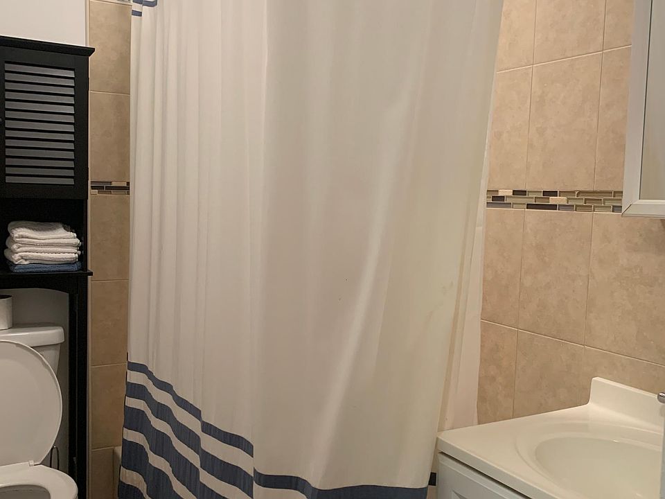 1st image of 27 Park Pl