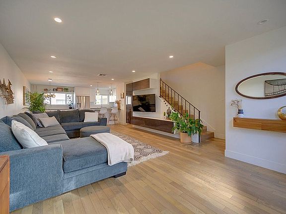 3rd image of 5215 Sepulveda Blvd Unit 23A