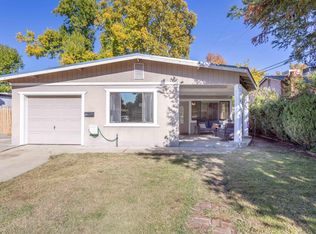 2877 Pinto Ln, Anderson, CA 96007