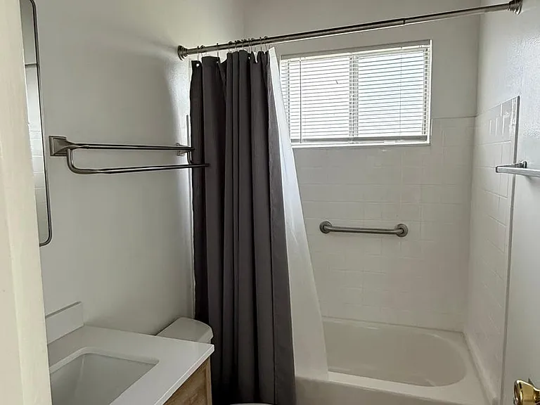 845 Bancroft Way #L — Photo 5