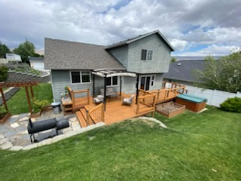 2104 W Honeysett Rd — Photo 23