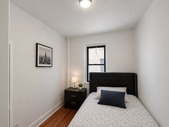 5th image of 21-37 33rd St #3B