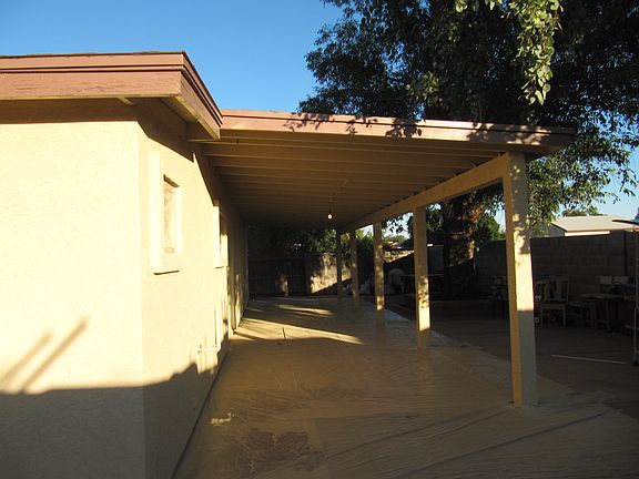 4th image of 4423 E Hidalgo Ave