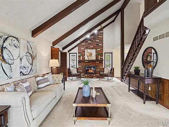 4th image of 5022 Amber Place Dr