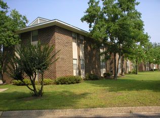 1000 S Edgewood Dr, Dothan, AL 36301