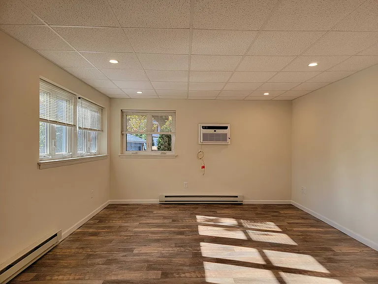 61 Terrace Ave #1 — Photo 3