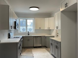 5373 Gainor Rd, Philadelphia, PA 19131