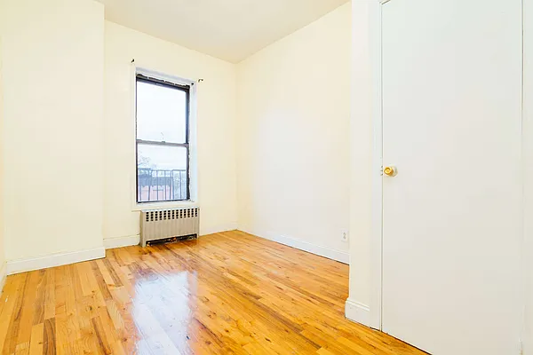 Rented by Nooklyn NYC LLC | media 8