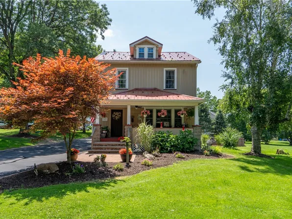 600 E River Rd, Rochester, NY 14623