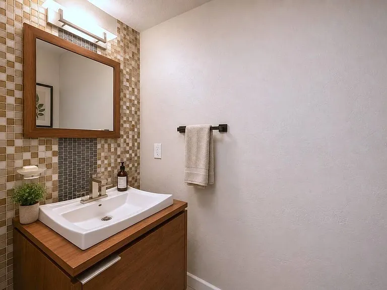 641 Maple Oak Cir #101 — Photo 13
