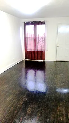 Rented by H.P. Greenfield Real Estate | media 2